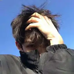 别的女生扎马尾vs你扎马尾
