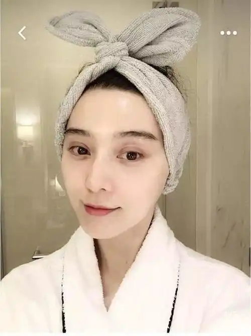 护肤佛系少女妆容佛系少女是不化妆的
