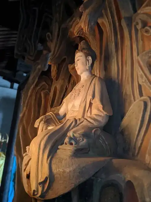 清凉赏析明代彩塑壁画十二面观音图
