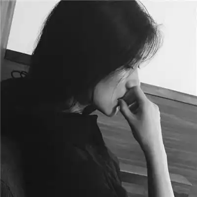 头像凄美忧伤孤独男女生伤感让人看了伤感的头像
