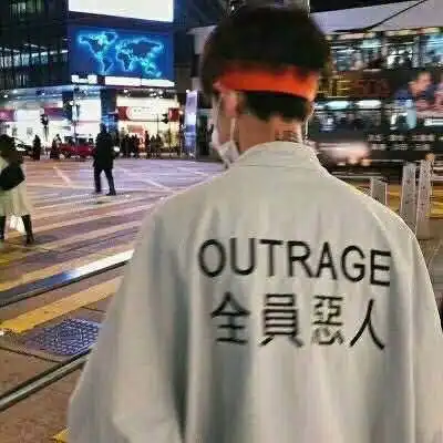 2020新版微信头像男背影图片2020独一无二男生唯美背影头像
