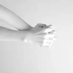 清心寡欲的少女优雅,日本女摄影师镜头下的佛系情怀
