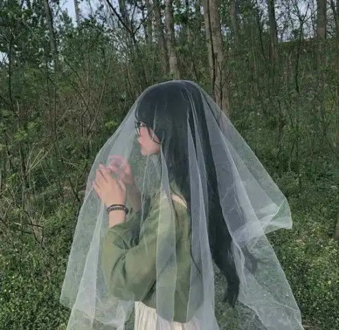 叮咚,最新消息你的头像已经过期,包裹中的款式总有一款适合你
