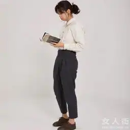 衬衫搭短裤,五月性感小妖精上线
