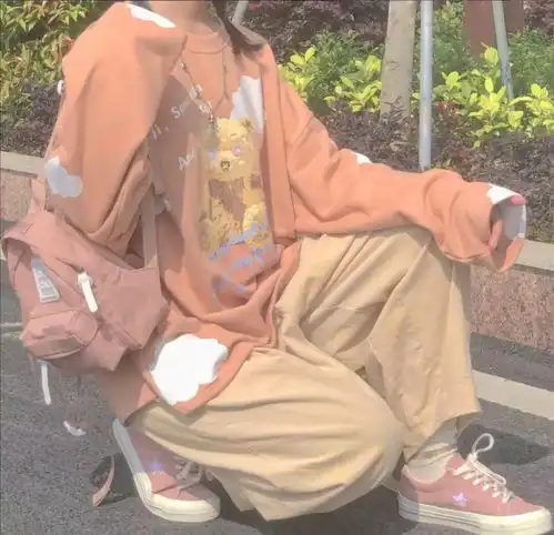 女生头像天冷加衣
