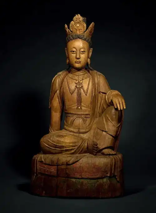 广东姐弟在6层别墅供百尊佛像每天被他们瞪着,自然就变佛系了
