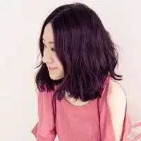 女生qq头像短发用手机遮脸微信头像图片大全
