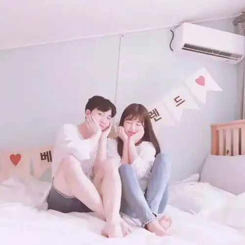 情侣头像丨有些东西失去了,就在也回不来了
