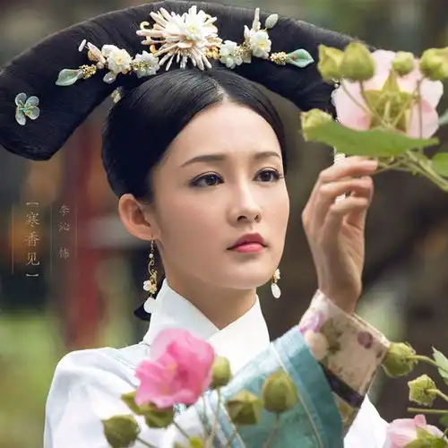 什么叫面带苦相
