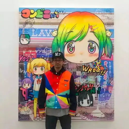 日本艺术家mr.新个展开幕,与伦敦设计师miramikati推出联名系列
