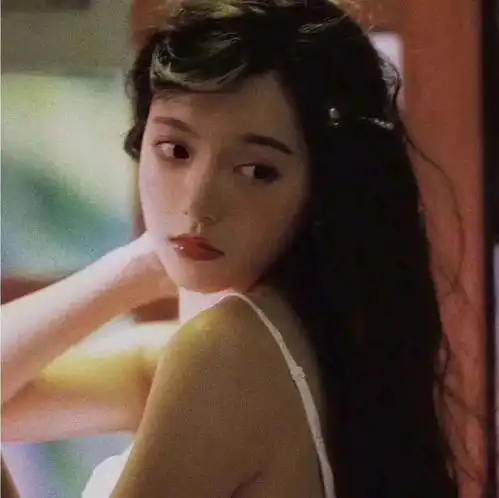 一组文艺女生头像
