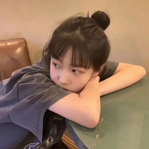 早恋的女生,虽然很快乐,但也有自己的烦恼,你们知道吗
