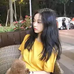 我多想再见你,哪怕匆匆一眼就别离俏皮佛系时尚女生头像
