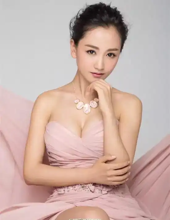 佛系人生慵懒成性杨蓉消极怠工表象实则被老同学于正打压结果
