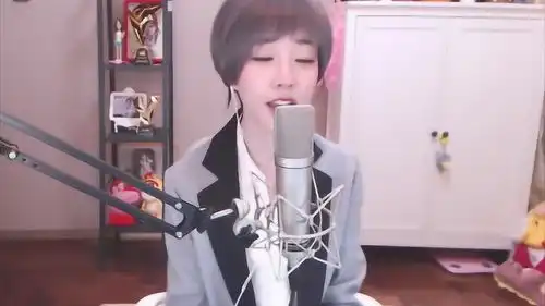 提莫首唱个人单曲,一首佛系少女,让提莫整个人都变了
