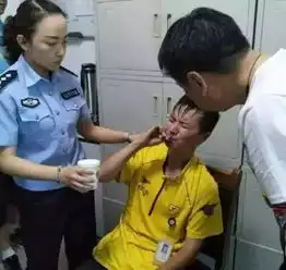 请记得给外卖小哥一条可走的路

