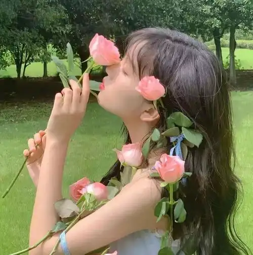 头像绿色系女头
