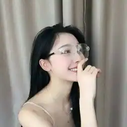 优质女头.你的笑就像一只恶犬撞qq女生头像我要个性网
