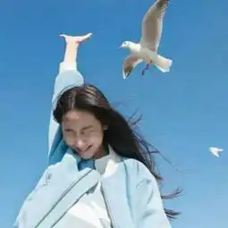2018长发唯美小清新闺蜜头像大全挥霍青春是我们独有的骄傲
