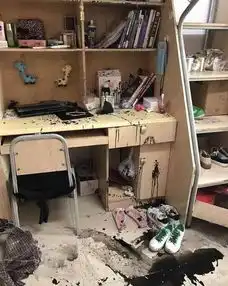 寝室里的那些事儿
