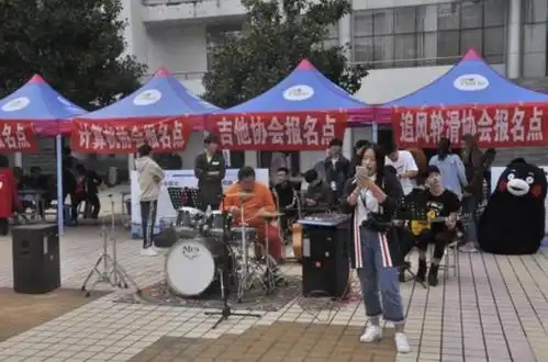 当代大学生的七大酷刑,非亲身经历不能体会,你感受过几个
