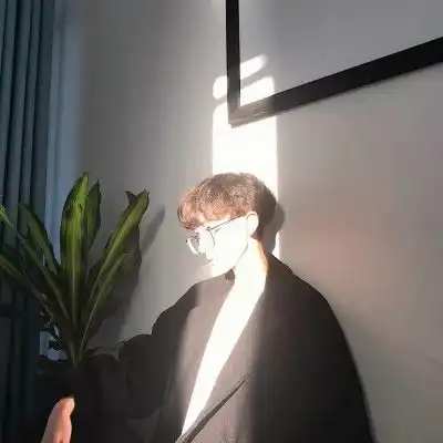 酷酷的男生头像真人帅气好看的男生头像酷酷的2020
