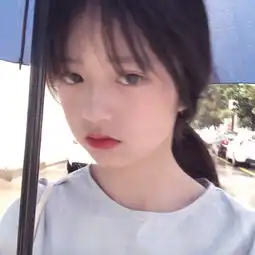 看尽身边的形形色色,总得找个地方歇息下来吧气质佛系高颜值时尚女生头像
