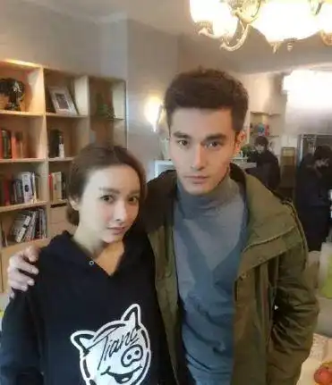 吴昕郑凯恋情被曝,一个佛系女生的恋情,36岁吴昕这回真脱单了
