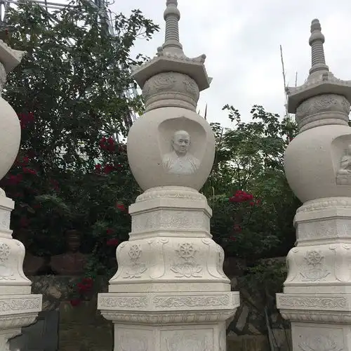 佛教寺庙石佛塔的安装注意事项
