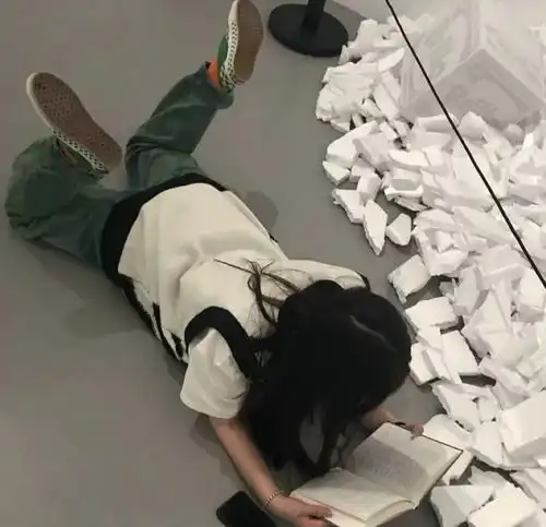 我想你们了女生头像系列
