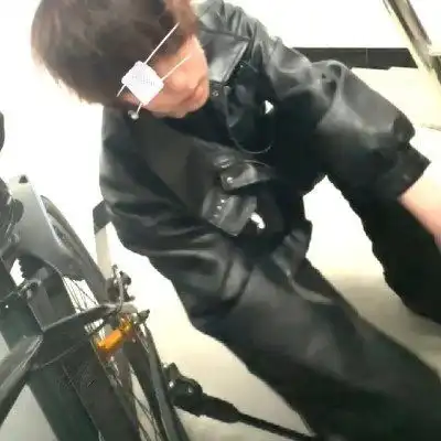 2023最新高清帅气真人男生头像
