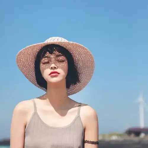 没有天生的女汉子,只因生活太无奈
