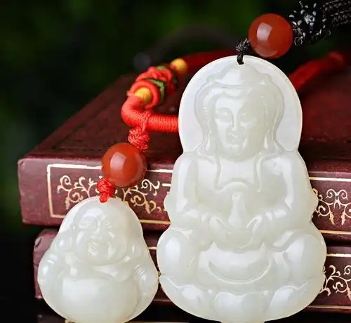 俗话男戴观音,女戴佛,戴玉有哪些讲究戴反了又有哪些影响
