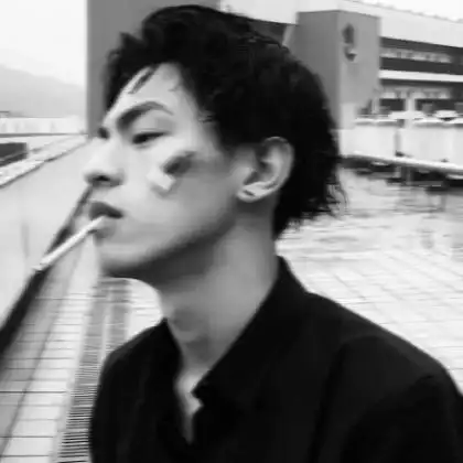 好看的男生头像黑白真人2020,一厢不情愿的样子
