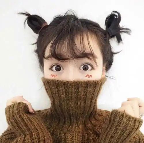 丸子头out了,现在最火的是鸳鸯头,可爱俏皮还显脸小
