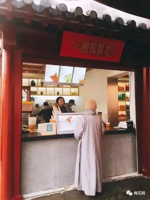 营销热词佛系周边火了,现在的寺庙怎么都不正经了
