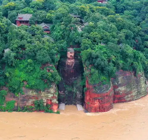 四川启动i级防汛应急响应,三峡水利枢纽将迎建库以来最大洪峰
