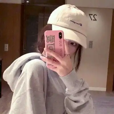 遮脸可爱小女生头像
