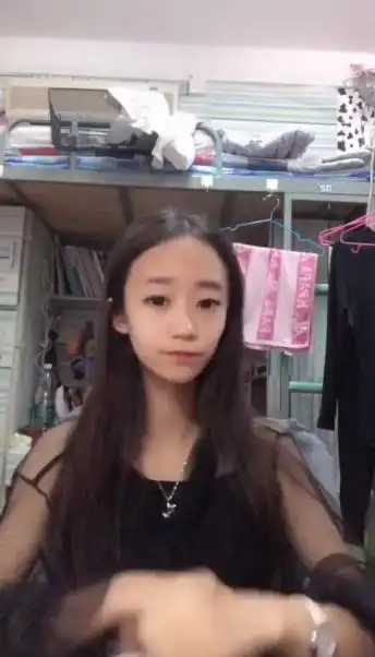练了好久的佛系少女手势舞
