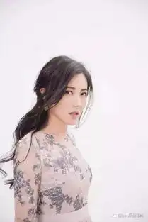 美过同学章子怡,万年不红成谜,佛系女神淡泊如初
