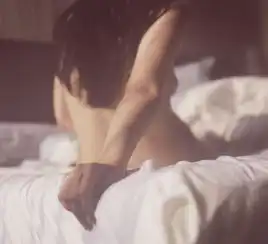 抵制婚外情为什么说女人发生外遇的几率比男人高
